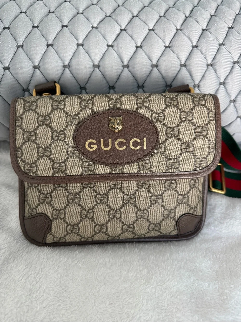 Gucci Neo Vintage GG Supreme Messenger Bag - w/ LegitApp COA